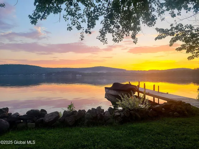 $685,000 | 2555 Co Highway 22, Richfield Springs, NY 13439