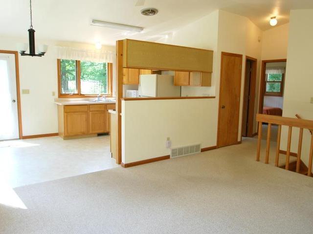 8055 Narrows Road Minocqua, WI 54548 - Photo 4 of 15 Gallery Image 4