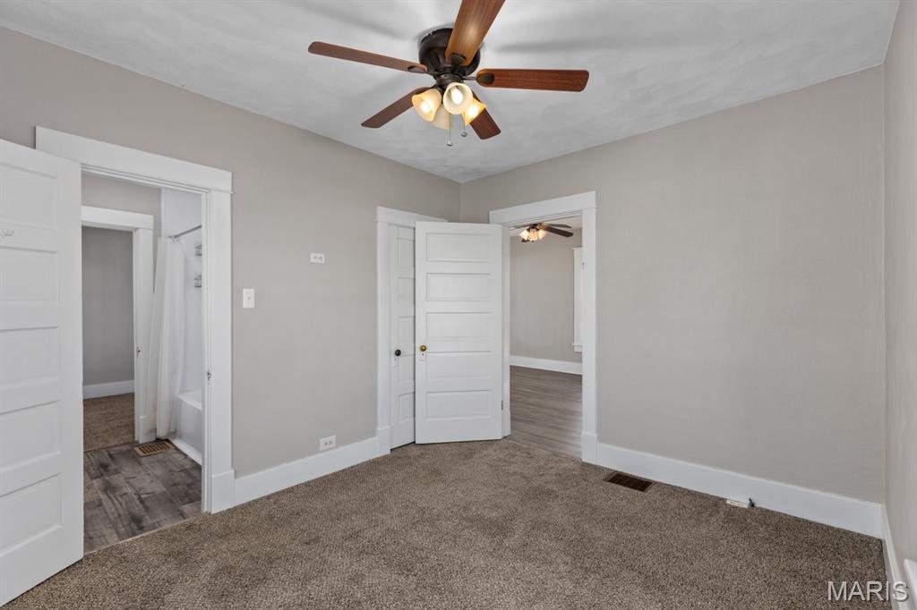 811 Adams Street Gillespie, IL 62033 - Photo 20 of 24