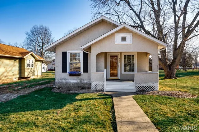 $119,000 | 811 Adams Street, Gillespie, IL 62033