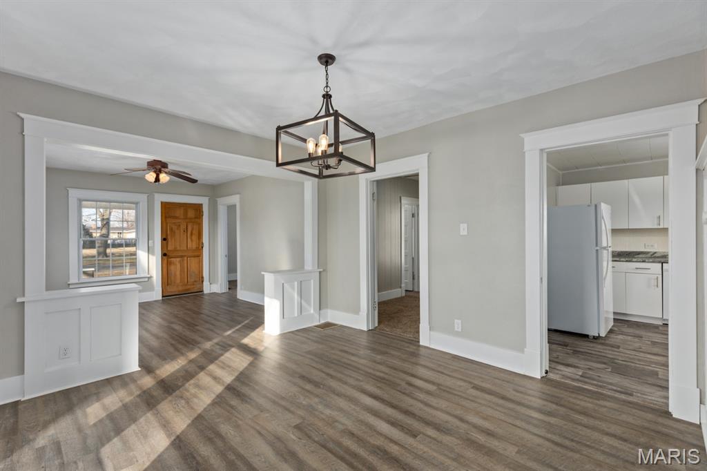 811 Adams Street Gillespie, IL 62033 - Photo 10 of 24