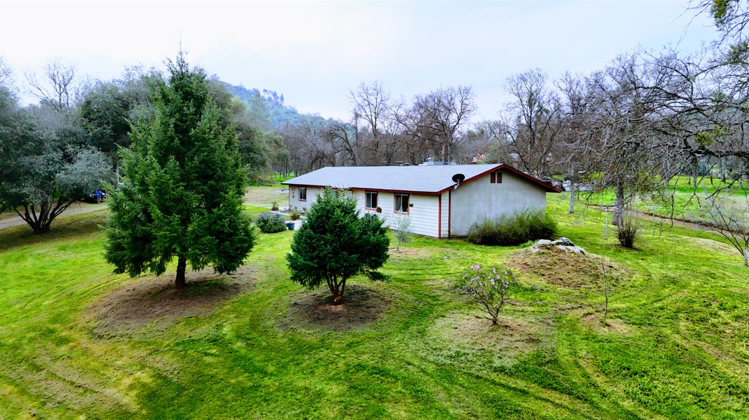 33671 Frazier Road Auberry, CA 93602 - Photo 32 of 43