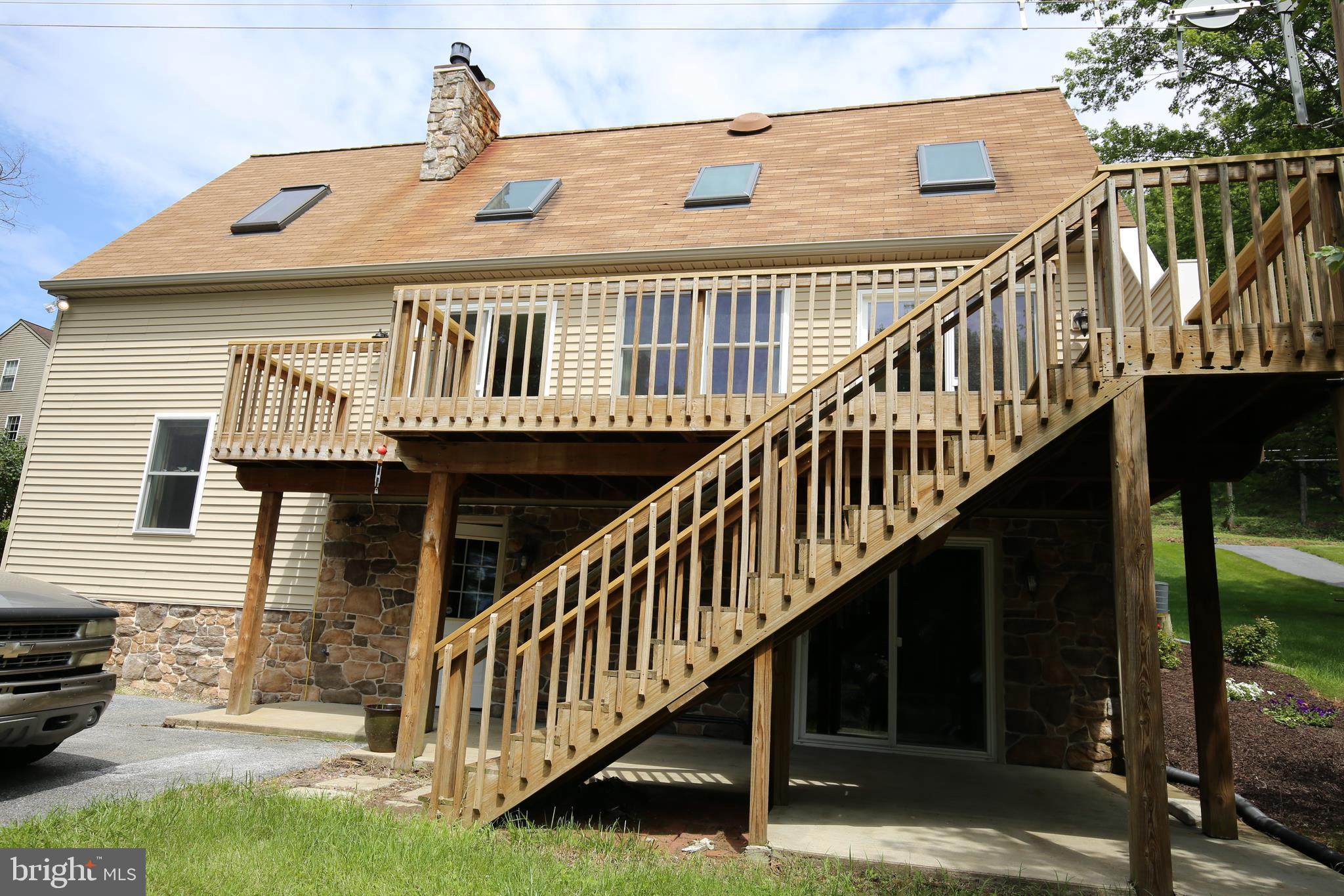 381 Ridge Avenue Ephrata, PA 17522 - Photo 25 of 29 Rear View