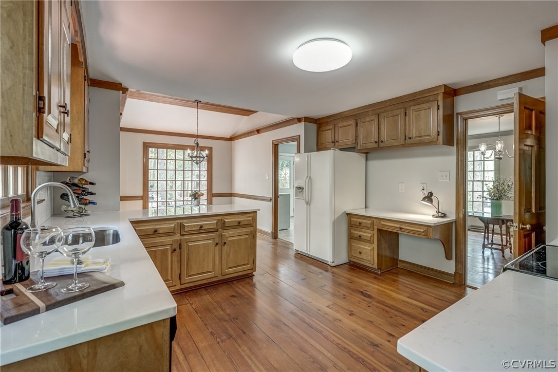 4110 Poplar Grove Road Midlothian, VA 23112 - Photo 15 of 33 Huge Kitchen with a built in desk, pantry, NEW Qua