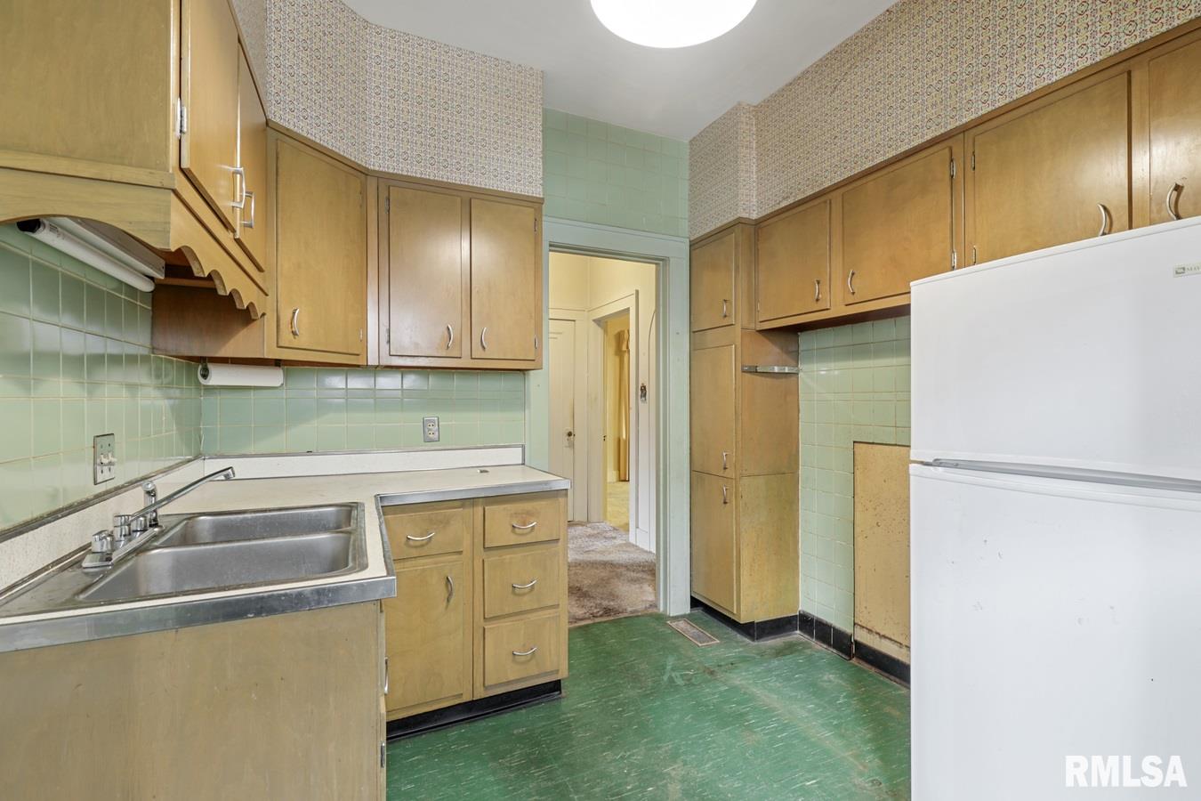 1736 South Walnut Street Springfield, IL 62704 - Photo 6 of 19