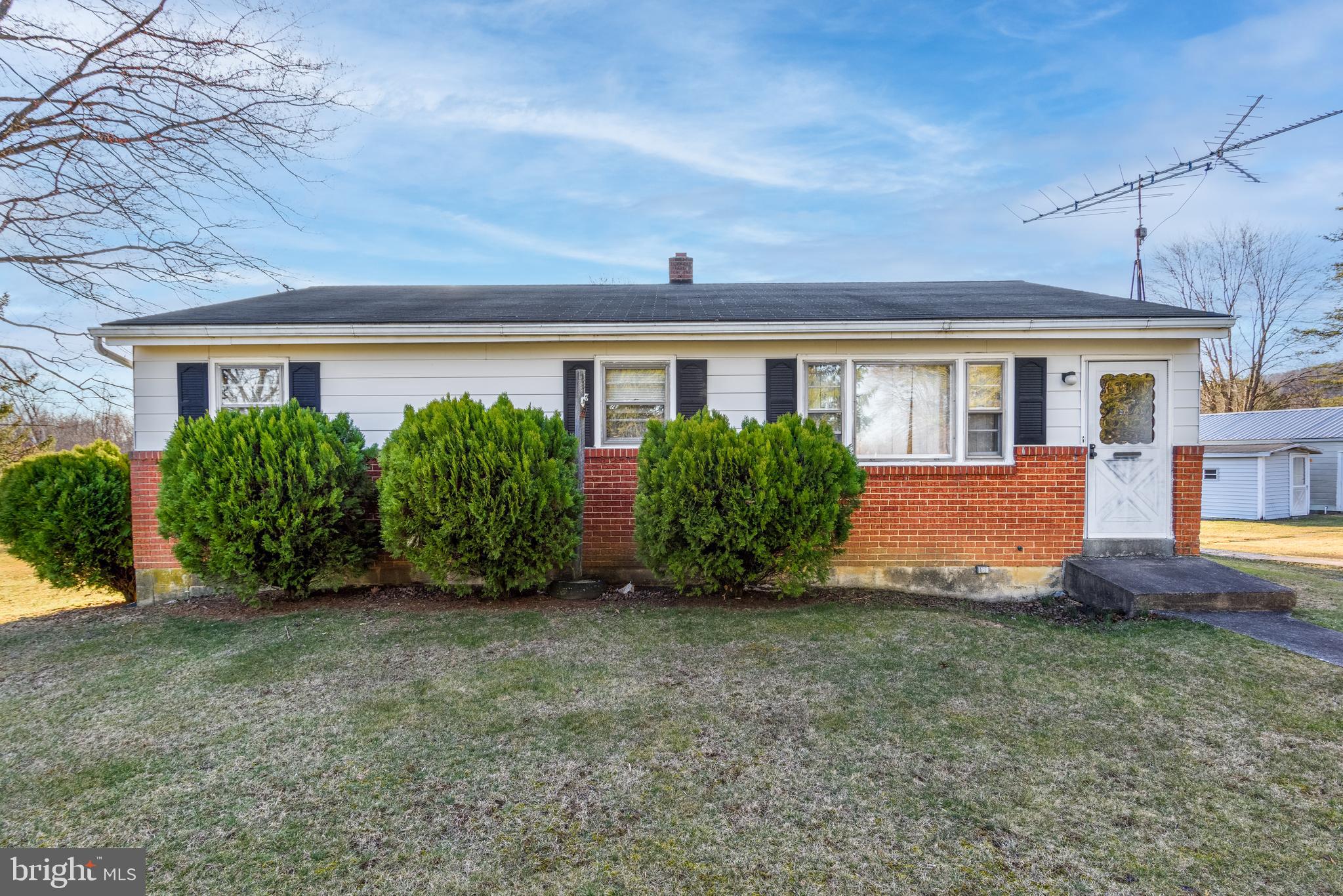 204 Cliff Road Grantville, PA 17028 - Photo 1 of 23 Gallery Image 1