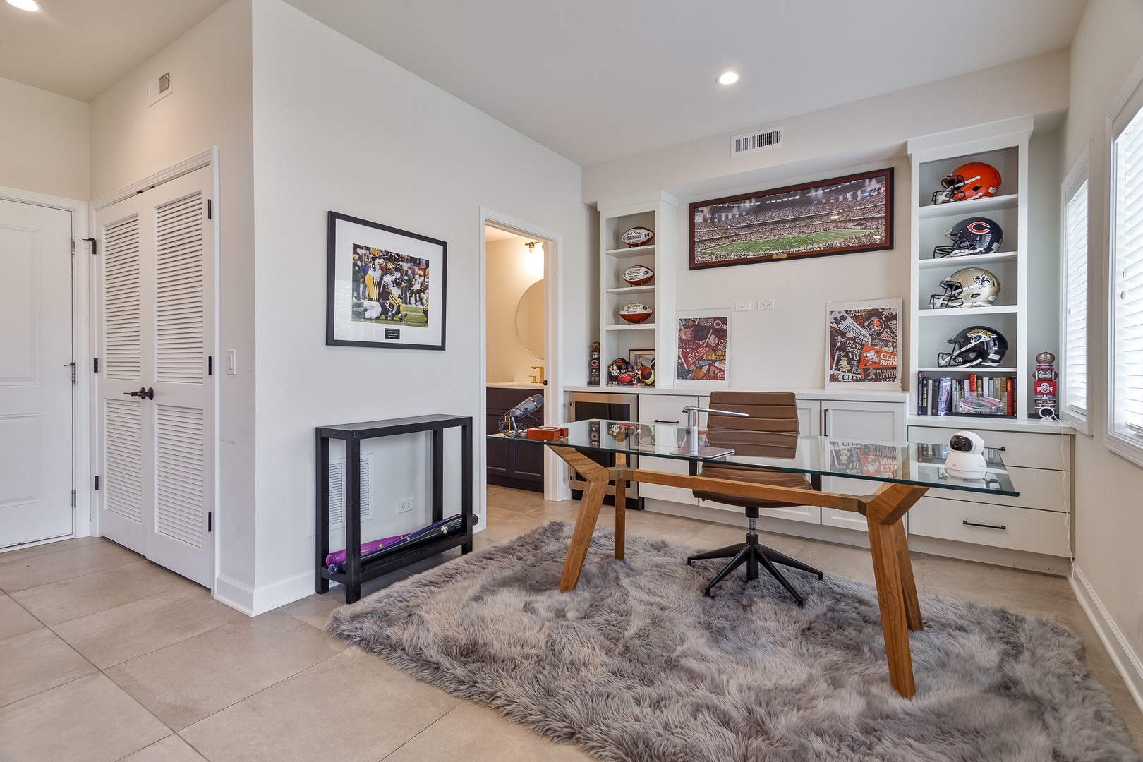 1263 Shermer Road Northbrook, IL 60062 - Photo 15 of 33 a workspace with furniture and window