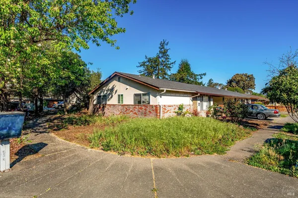 $659,000 | 2559-2561 Northcoast Street, Santa Rosa, CA 95403