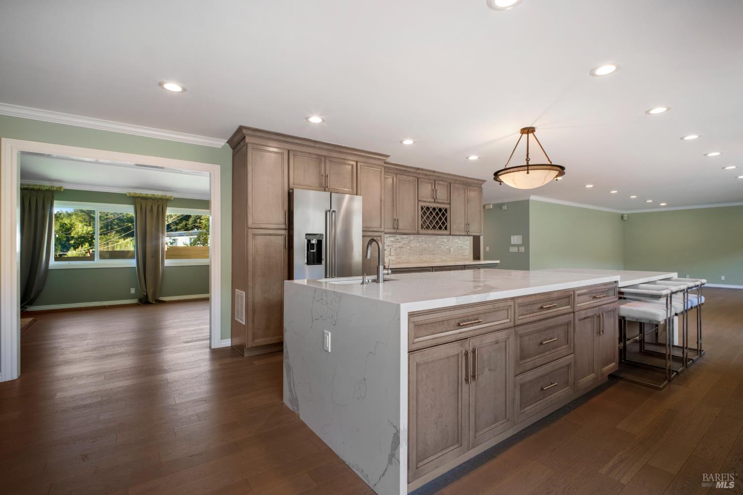 62 Oakdale Avenue San Rafael, CA 94901 - Photo 13 of 44