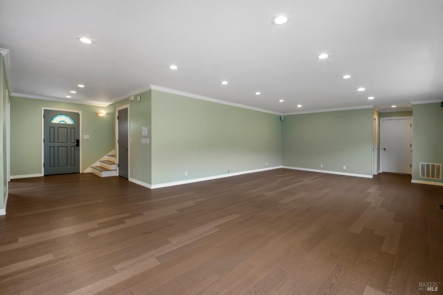 62 Oakdale Avenue San Rafael, CA 94901 - Photo 20 of 44