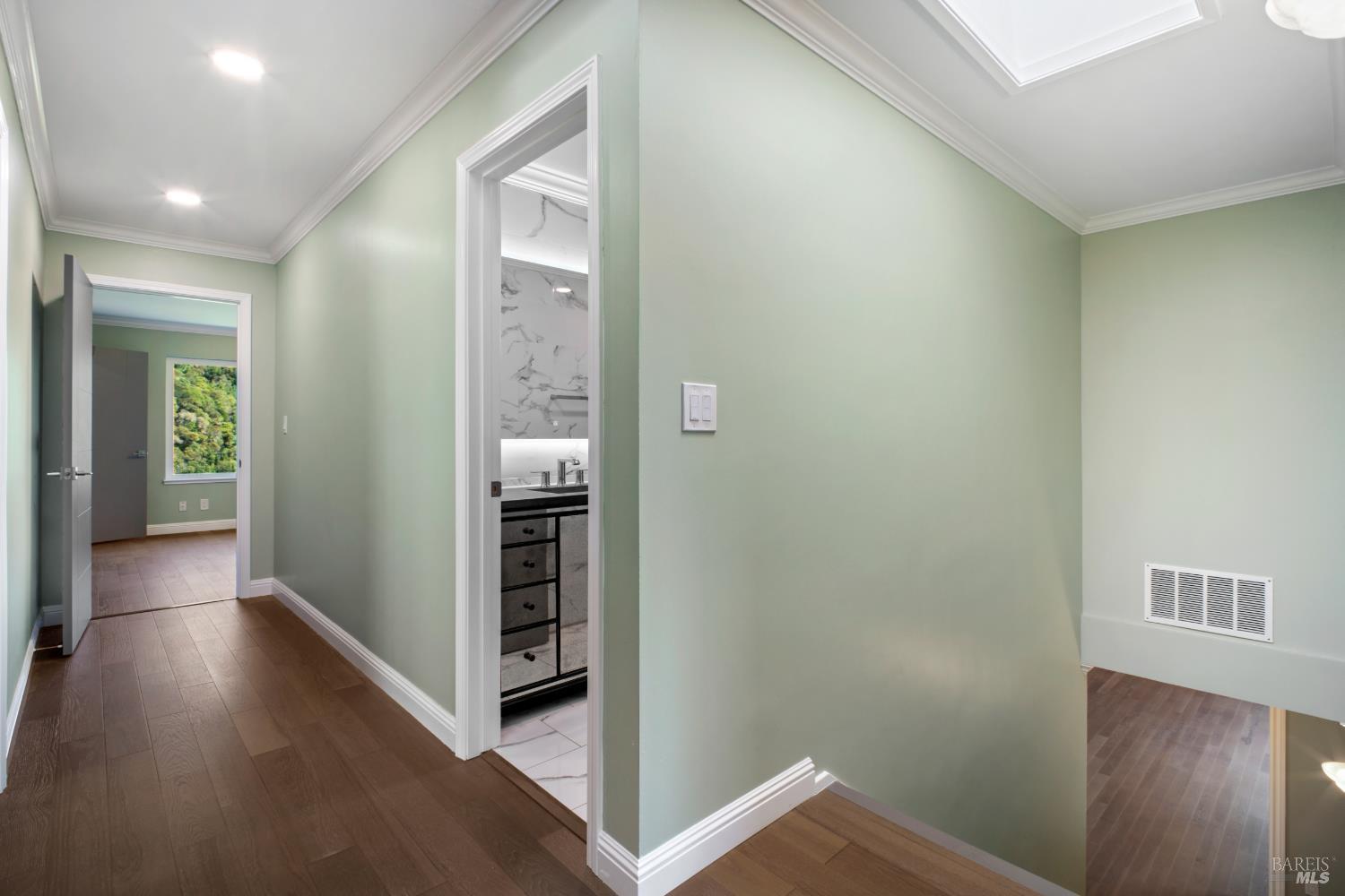 62 Oakdale Avenue San Rafael, CA 94901 - Photo 21 of 44