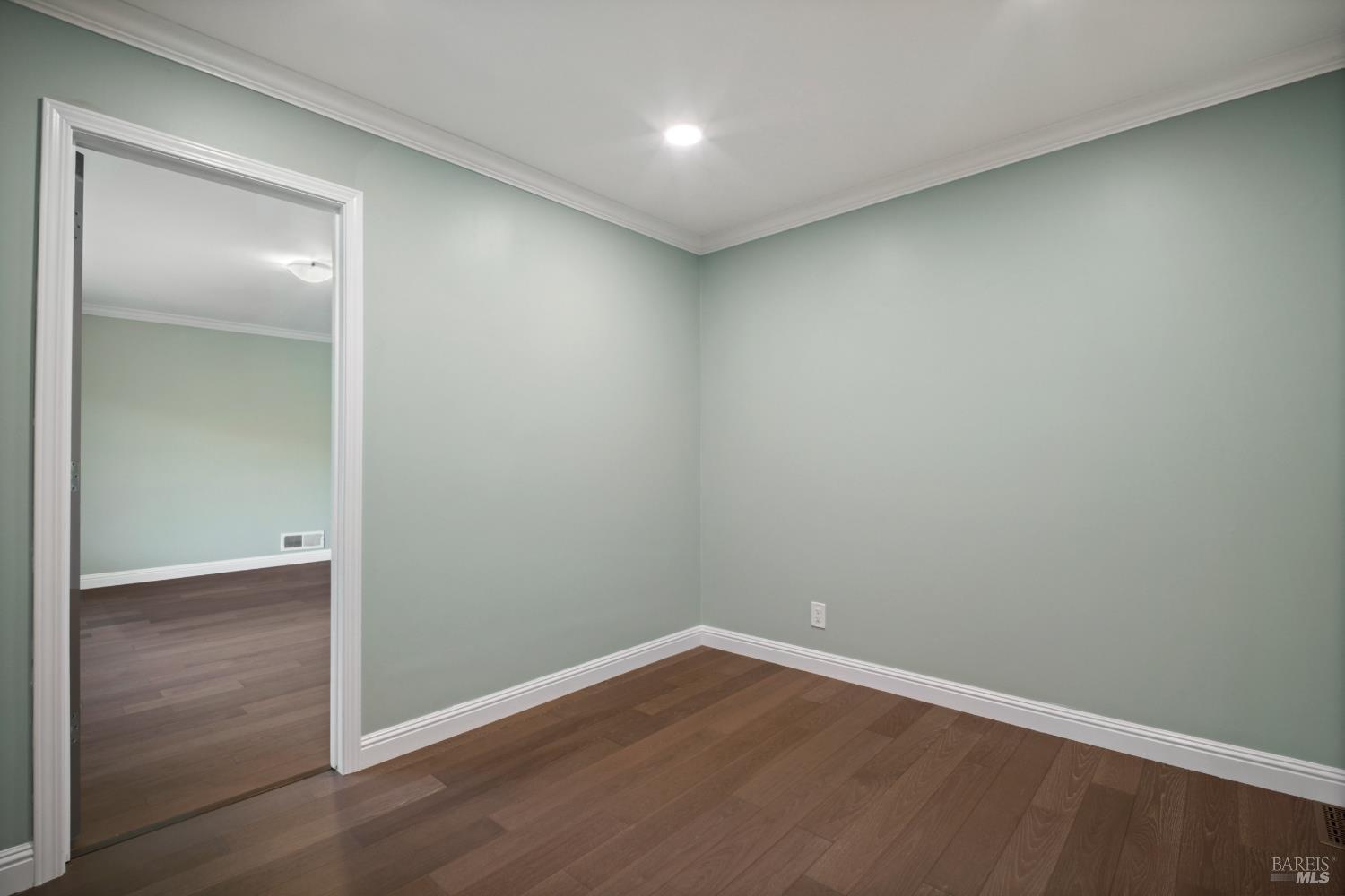 62 Oakdale Avenue San Rafael, CA 94901 - Photo 26 of 44