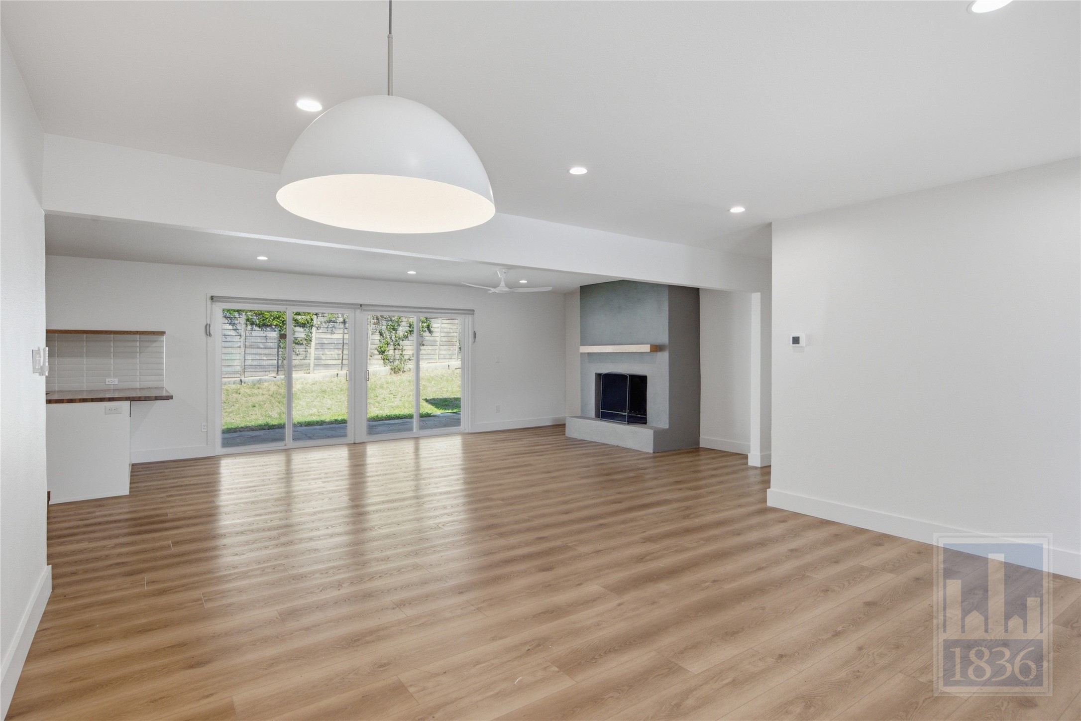 2703 Burleson Road Austin, TX 78741 - Photo 5 of 34