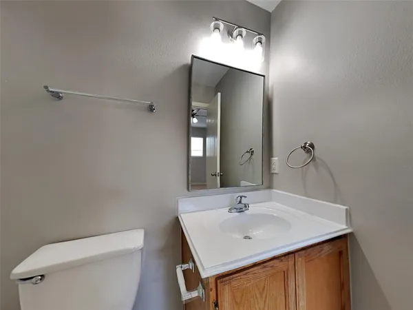 $2,395 | 5513 Marina Drive, Denton, TX 76208