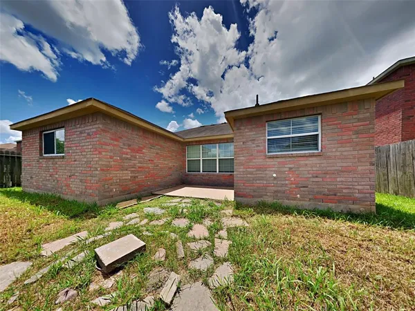$2,395 | 5513 Marina Drive, Denton, TX 76208
