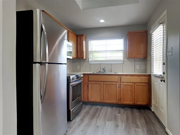 $2,395 | 5513 Marina Drive, Denton, TX 76208