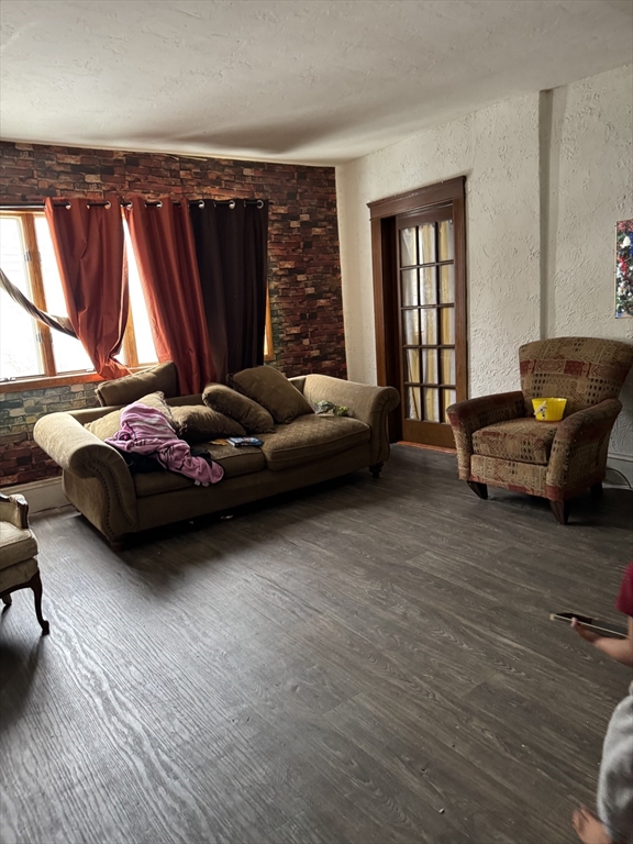 80 Mulberry Place Worcester, MA 01605 - Photo 14 of 22