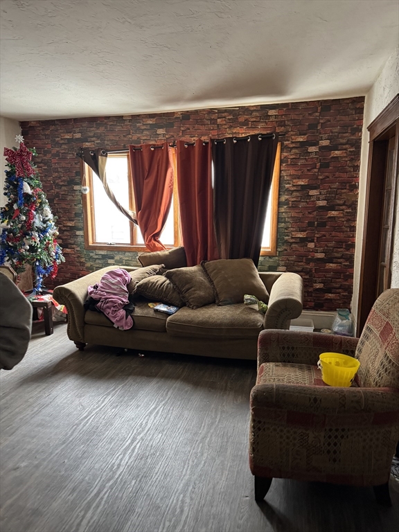 80 Mulberry Place Worcester, MA 01605 - Photo 16 of 22