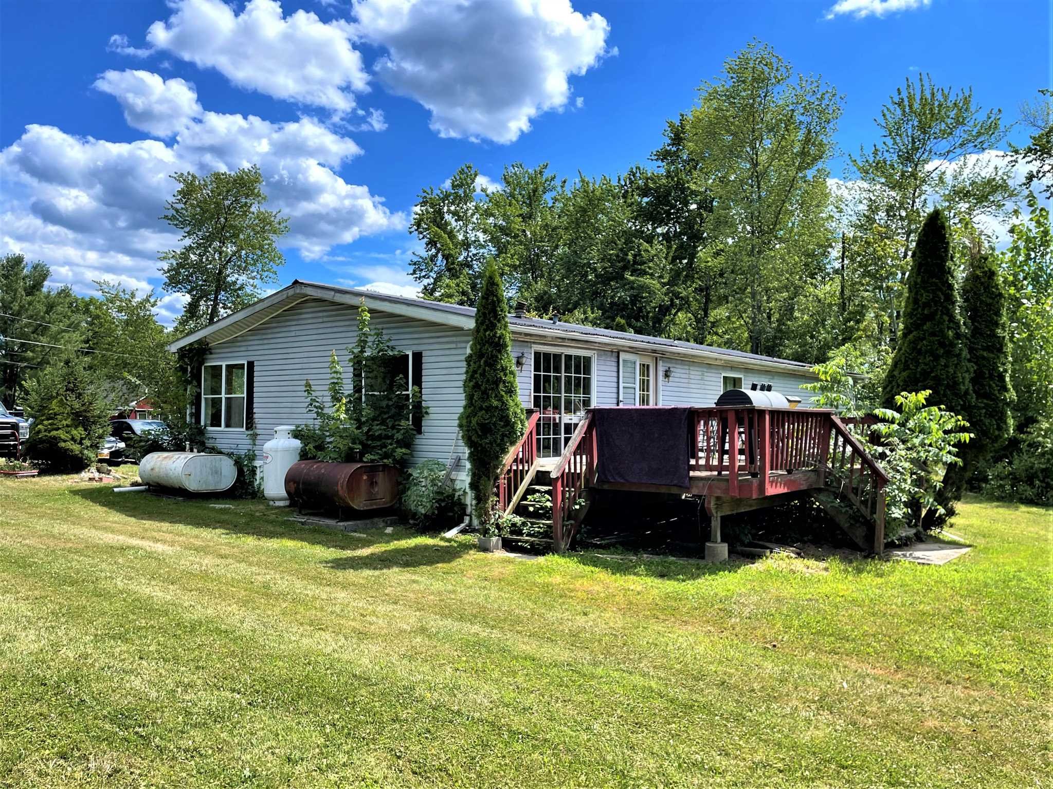 121 Cooper Road Wappinger, NY 12524 - Photo 2 of 6