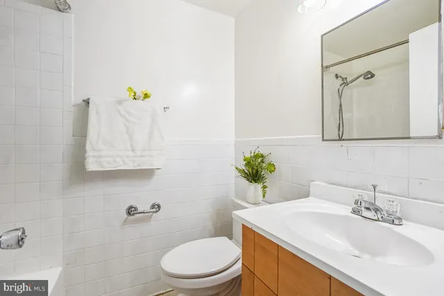 $639,000 | 1021 Brice Road, Rockville, MD 20852