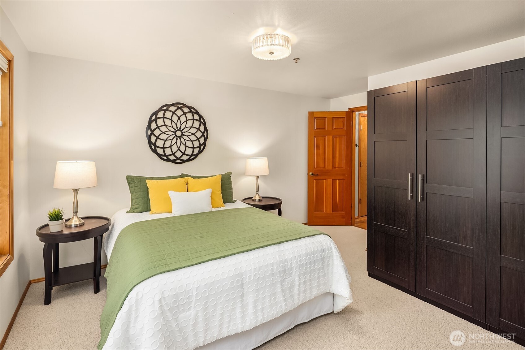 609 7th Avenue North, Unit B204 Edmonds, WA 98020 - Photo 20 of 24