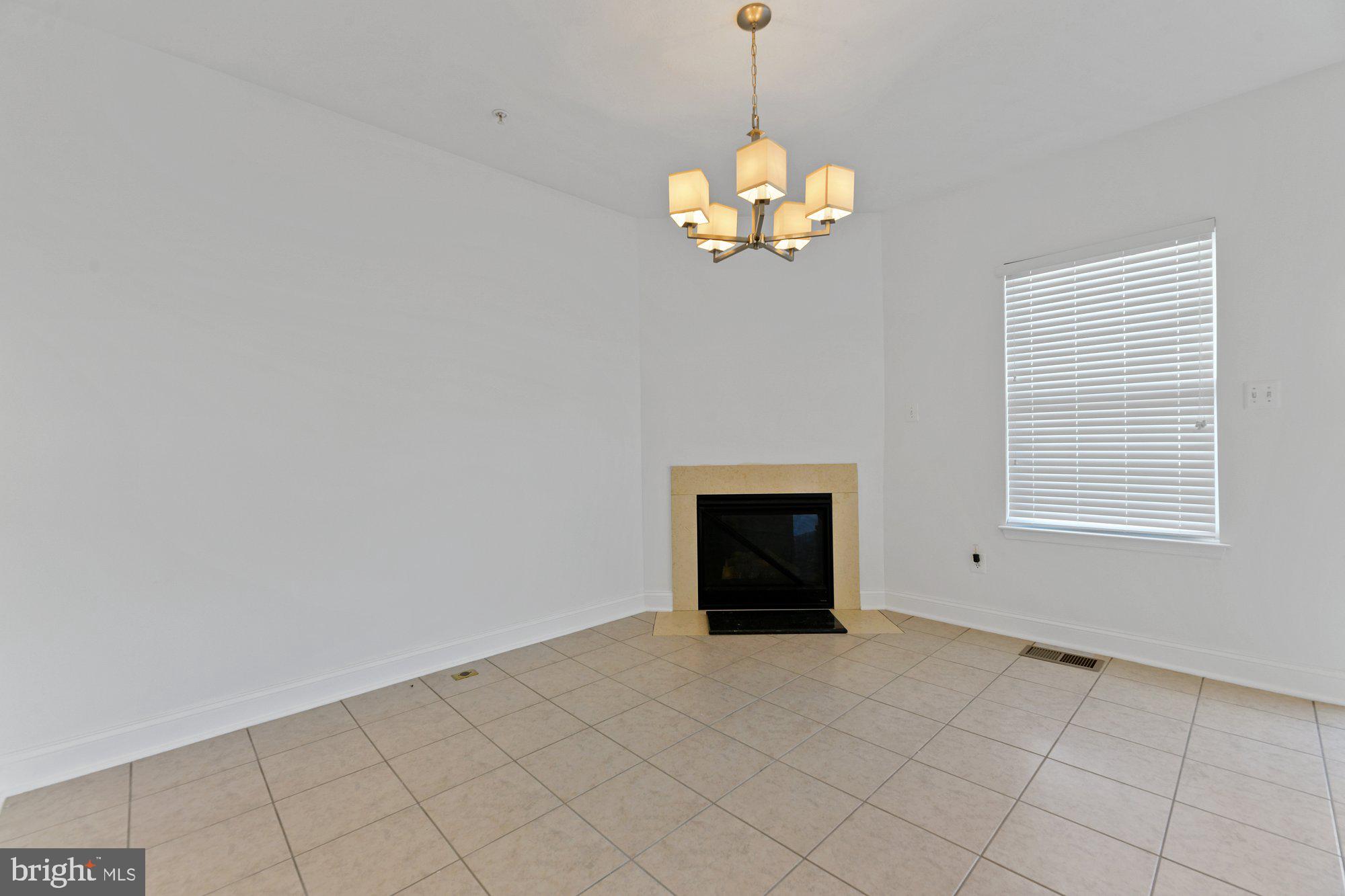 827 Middle River Road Baltimore, MD 21220 - Photo 10 of 29 Plenty of kitchen table space