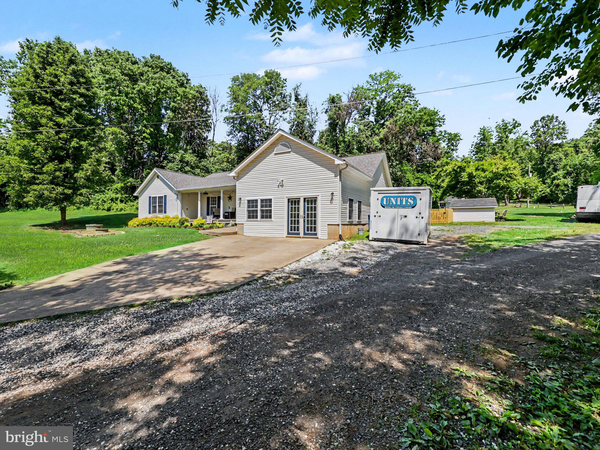 7462 Keith Road Warrenton, VA 20186 - Photo 34 of 37 Front
