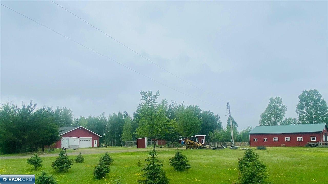 4057 North Dublin Road Hibbing, MN 55746 - Photo 1 of 20