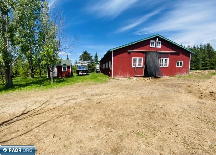 4057 North Dublin Road Hibbing, MN 55746 - Photo 4 of 20