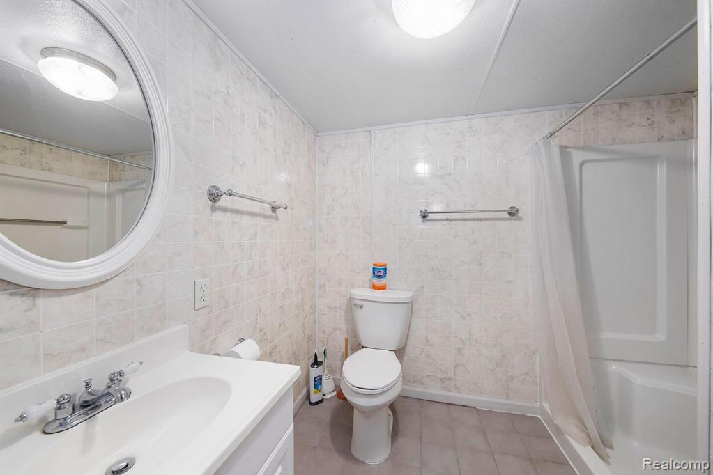 14748 Pennsylvania Road Southgate, MI 48195 - Photo 20 of 25 Gallery Image 20