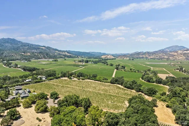 $7,900,000 | 1090 Bale Lane, Calistoga, CA 94515