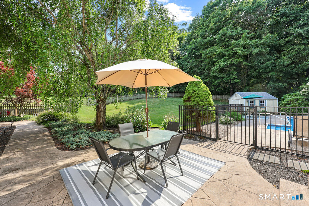 209 Lancaster Way Cheshire, CT 06410 - Photo 35 of 40