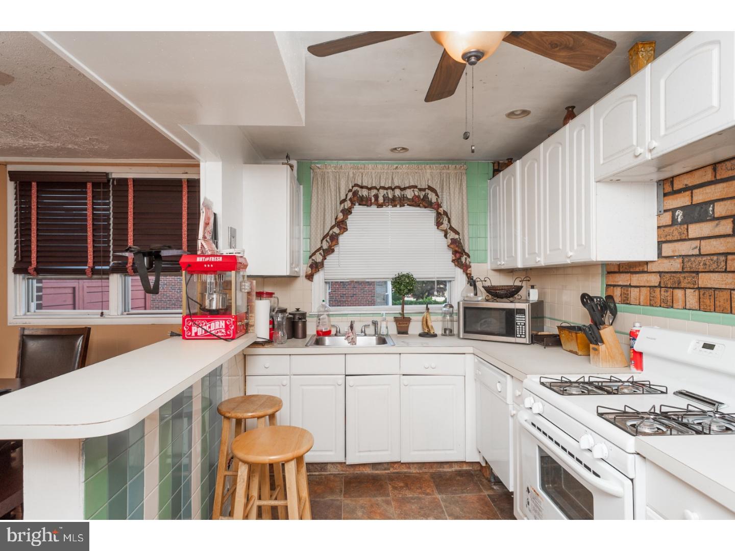 1353 Vernon Road Philadelphia, PA 19150 - Photo 5 of 19 Gallery Image 5