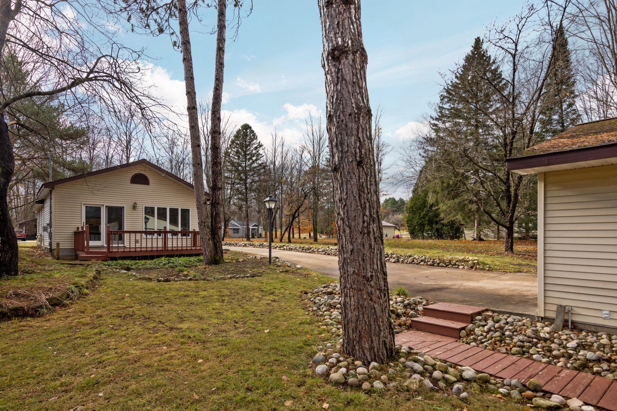 1996 Pioneer Road Gaylord, MI 49735 - Photo 37 of 39 Gallery Image 37