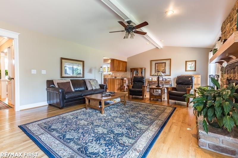 2096 Winchester Road Rochester Hills, MI 48307 - Photo 10 of 49