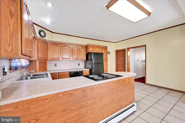 $139,900 | 283 South Tulpehocken Street, Pine Grove, PA 17963