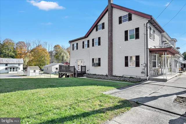 $139,900 | 283 South Tulpehocken Street, Pine Grove, PA 17963