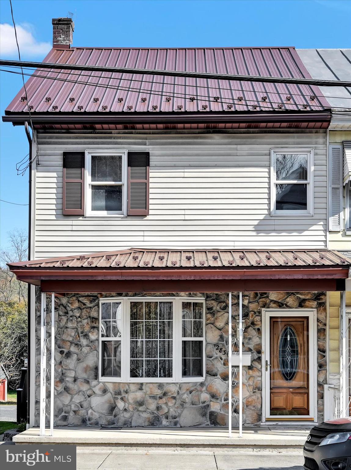 283 South Tulpehocken Street Pine Grove, PA 17963 - Photo 3 of 35 a view of a house with a entrance