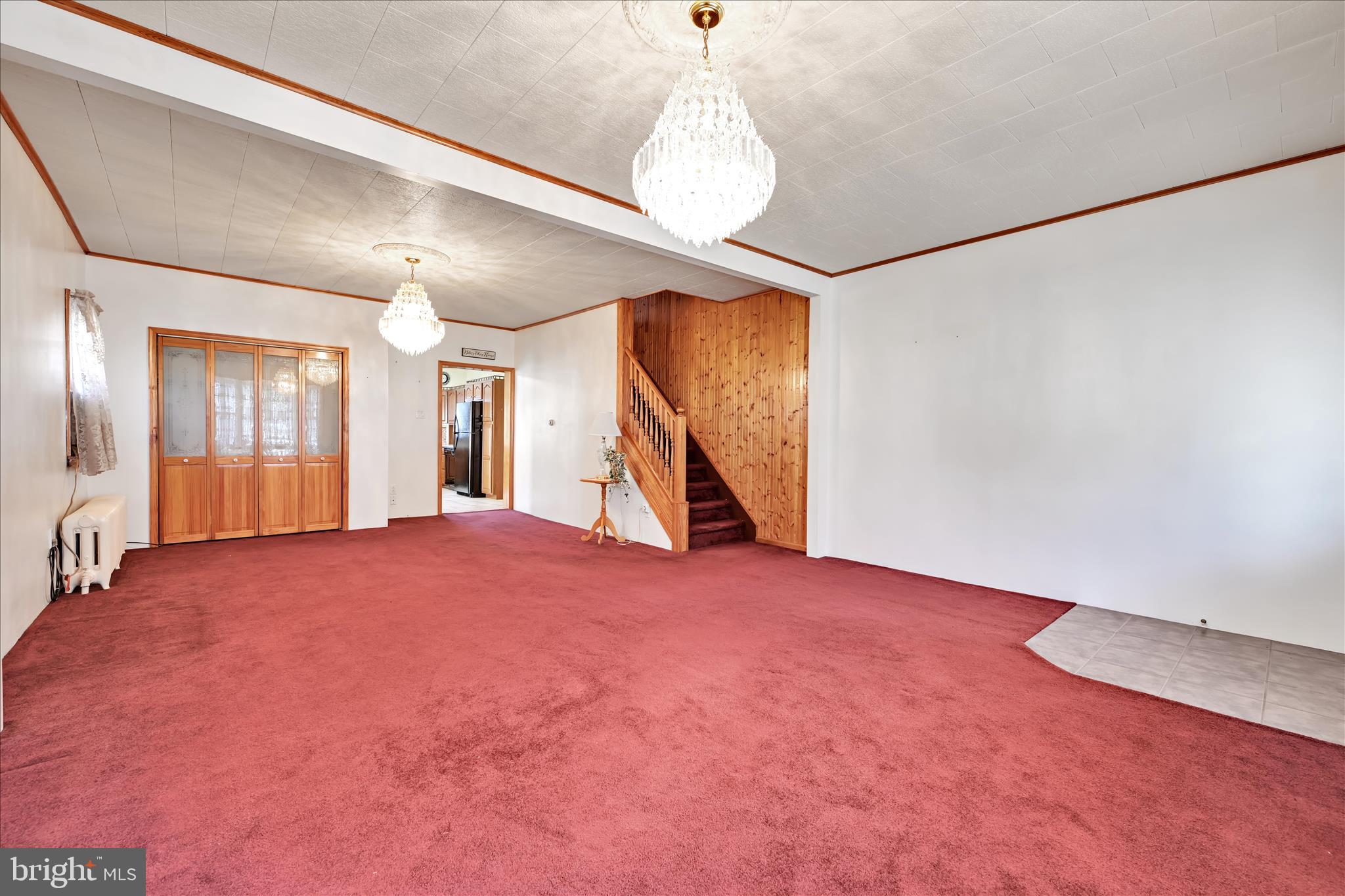 283 South Tulpehocken Street Pine Grove, PA 17963 - Photo 7 of 35 a view of empty room with wooden floor