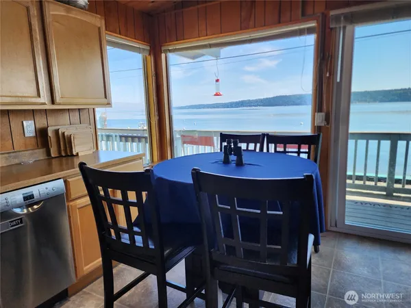 $2,300 | 3202 Shoreline Drive, Camano Island, WA 98282