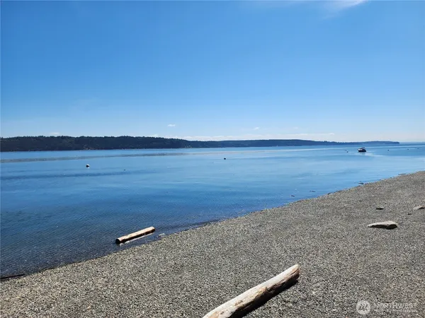 $2,300 | 3202 Shoreline Drive, Camano Island, WA 98282