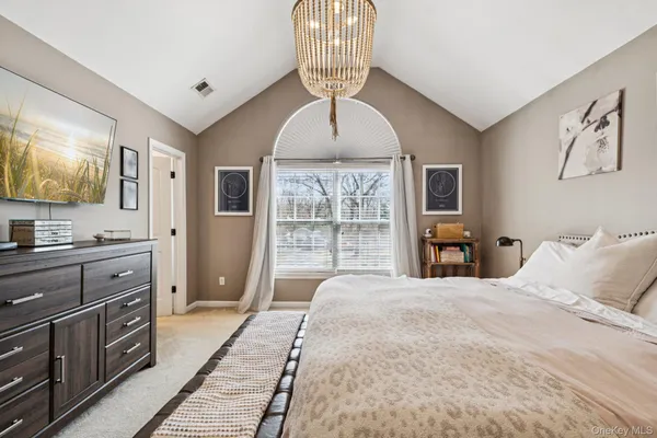 $745,000 | 4 Clinton Avenue, Bellport, NY 11713