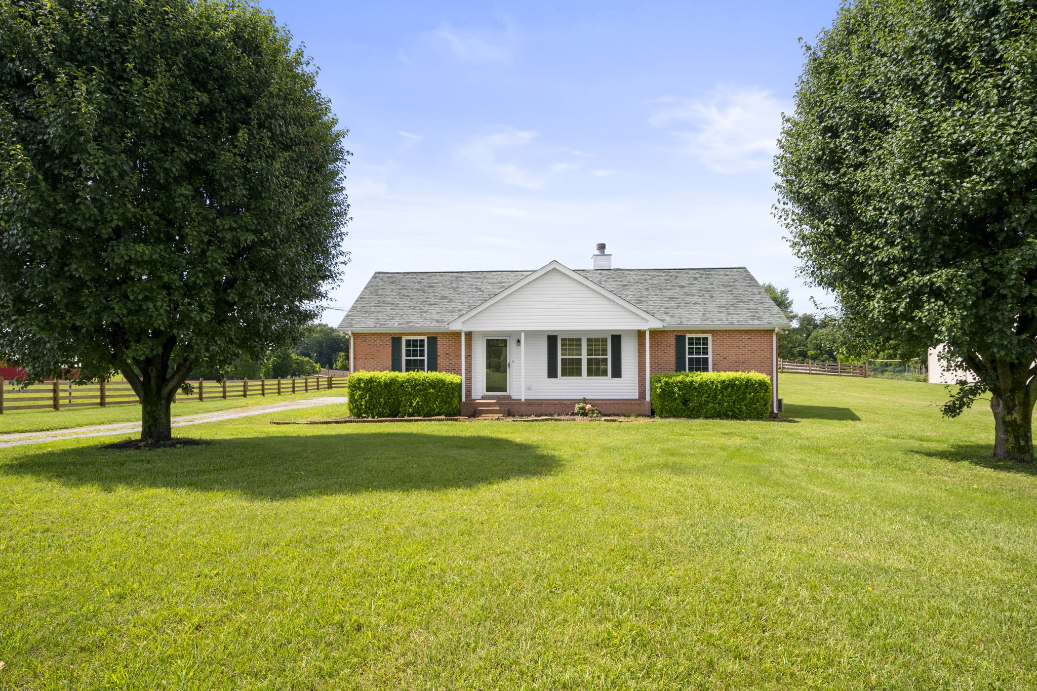 3017 Meadow Court Springfield, TN 37172 - Photo 3 of 26 Gallery Image 3