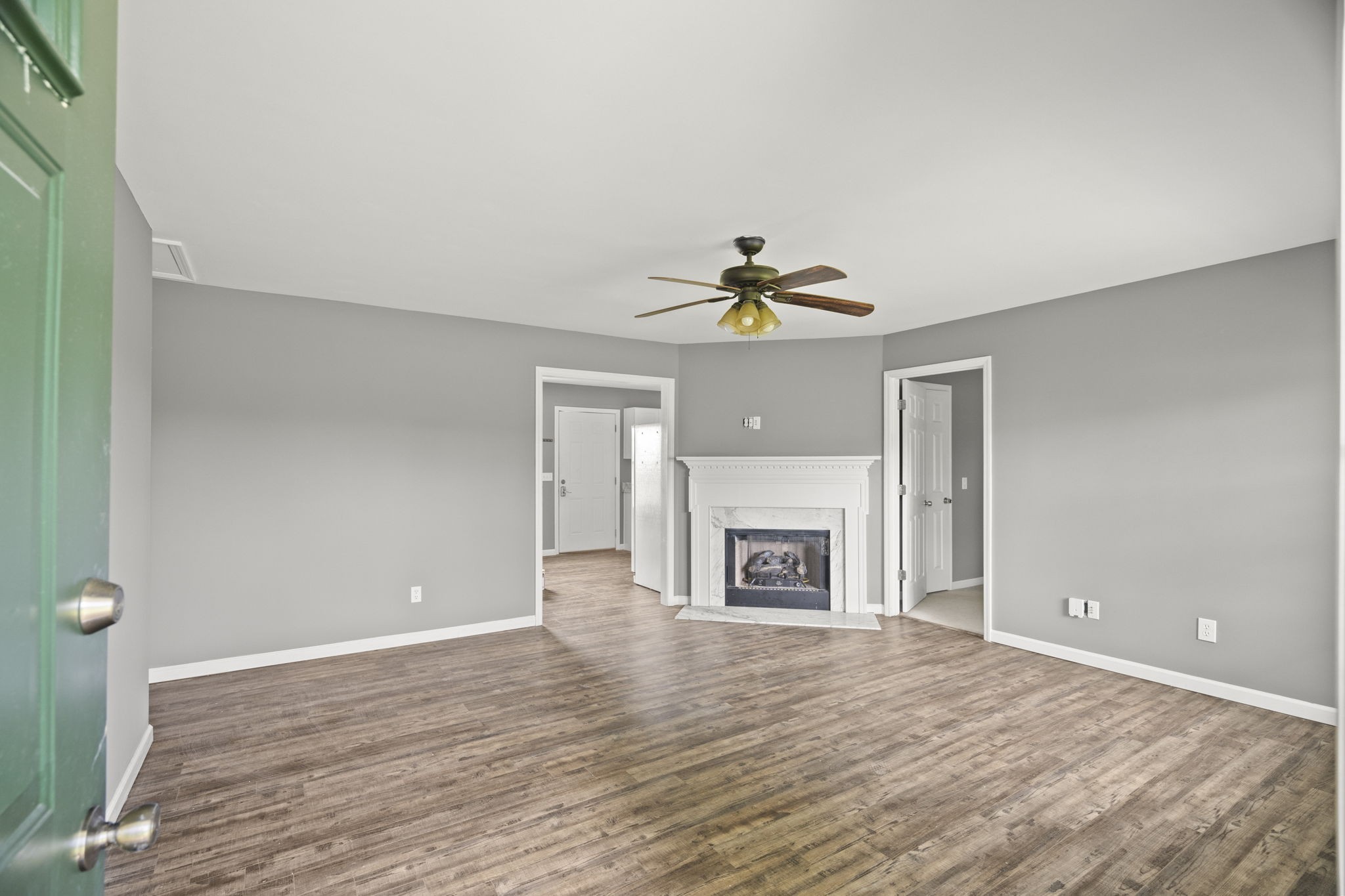 3017 Meadow Court Springfield, TN 37172 - Photo 4 of 26 Gallery Image 4
