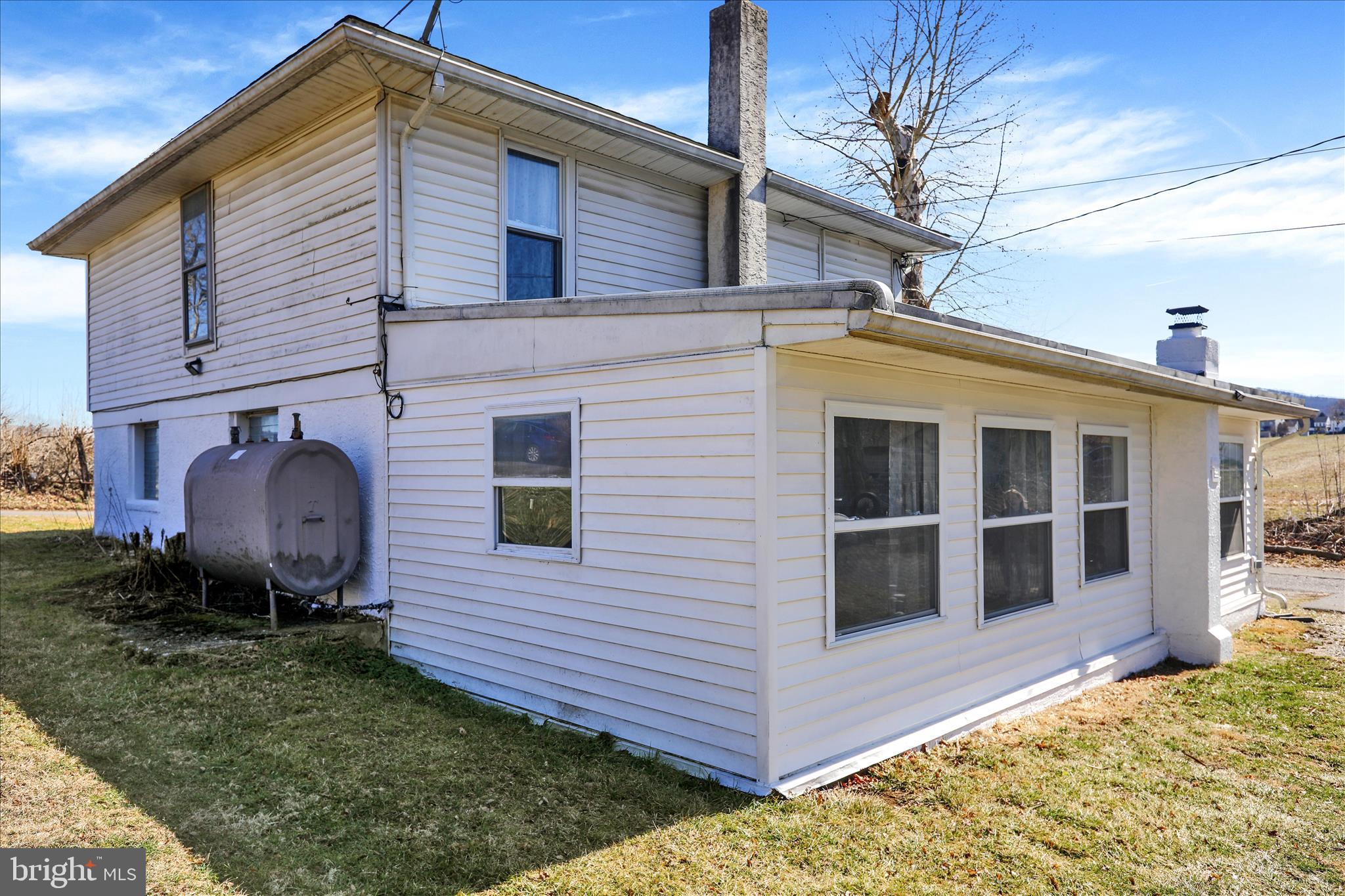 1086 Heffner Lane Reading, PA 19605 - Photo 38 of 44 a front view of a house with garden