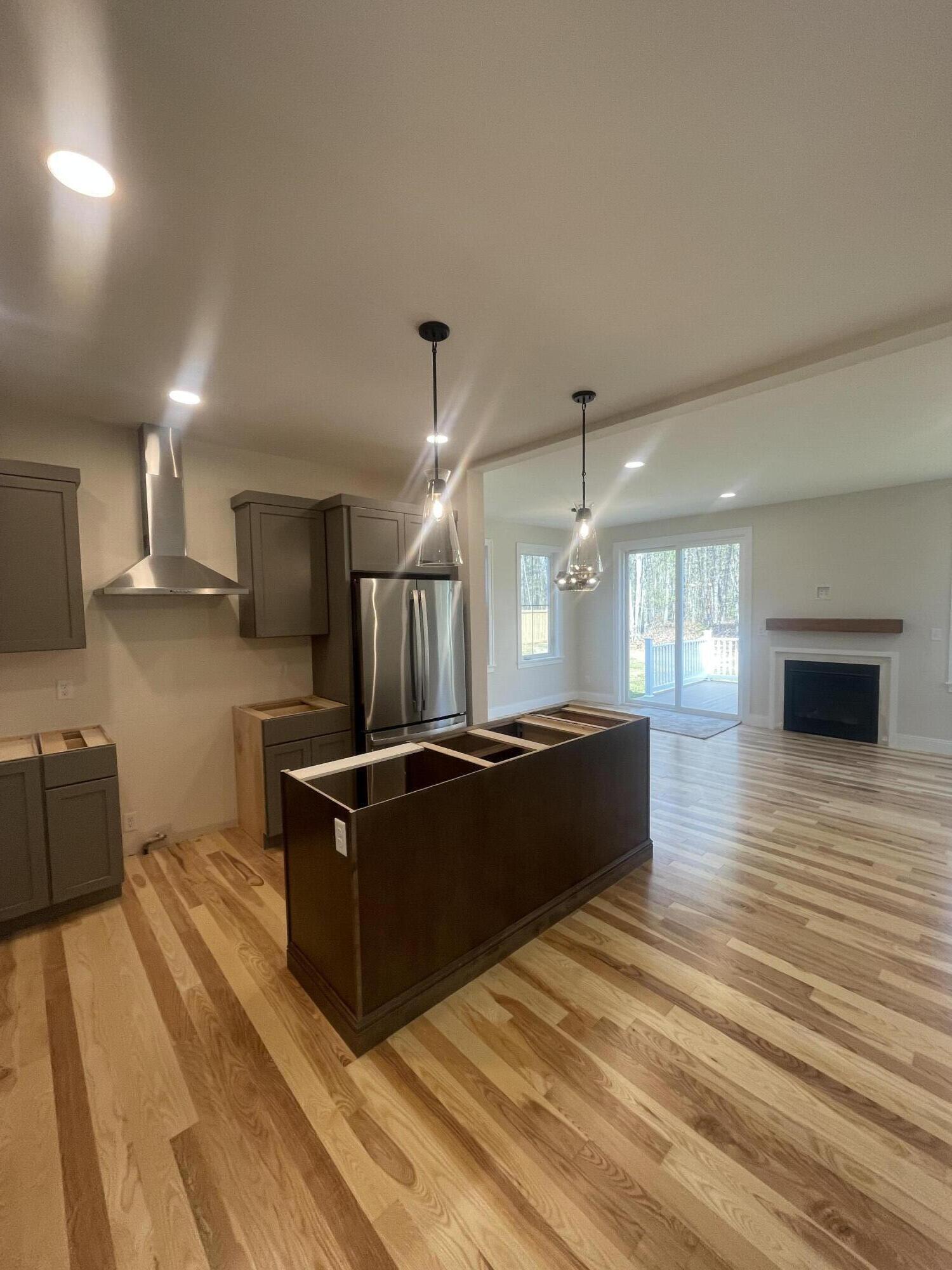 40 Cascade Circle, Unit 33 Kennebunk, ME 04043 - Photo 3 of 33 Kitchen-4
