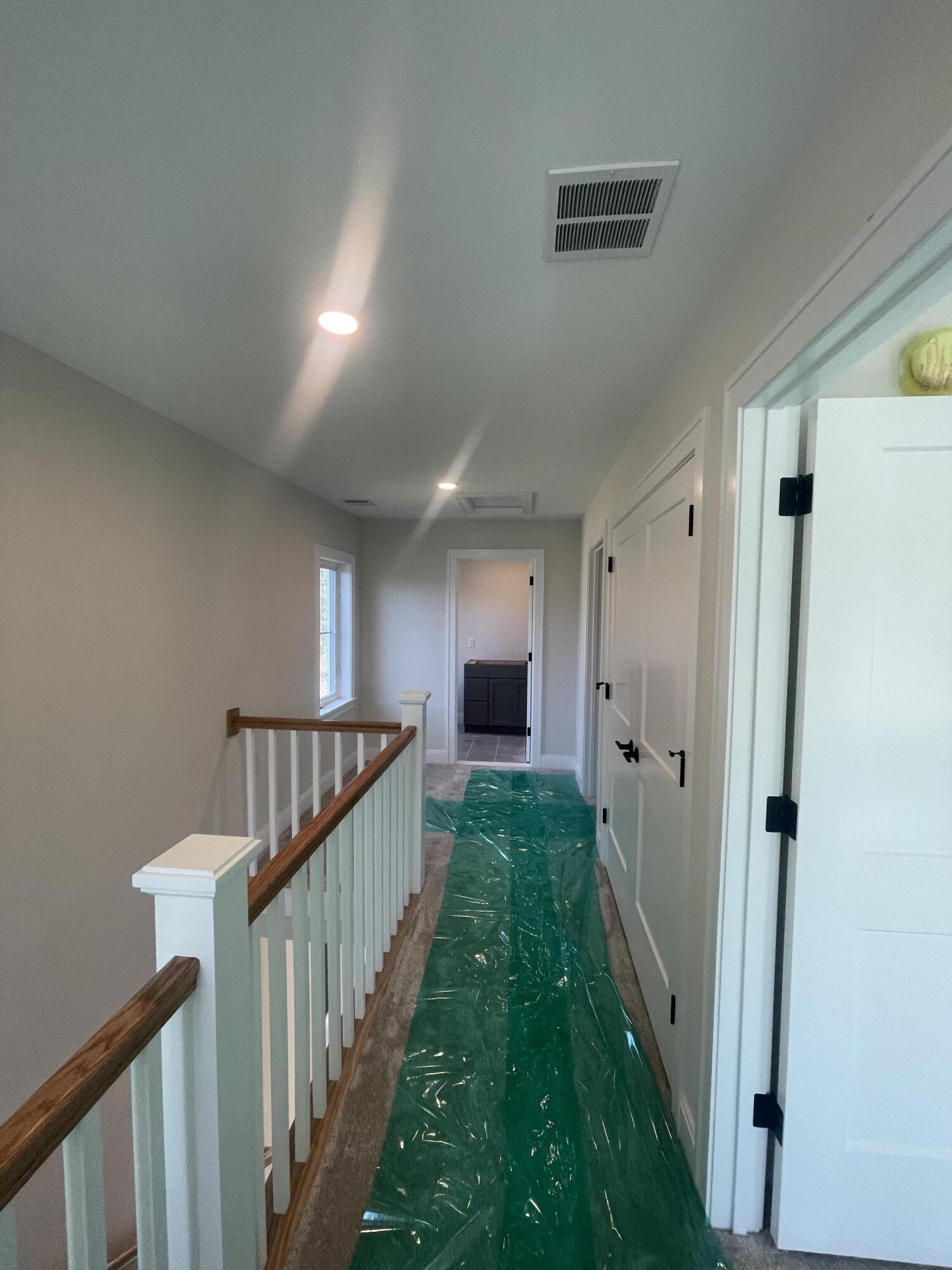 40 Cascade Circle, Unit 33 Kennebunk, ME 04043 - Photo 7 of 33 Hallway