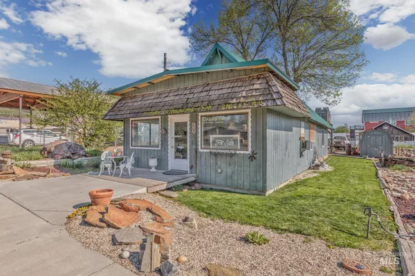 $269,000 | 303 Illinois Avenue, Council, ID 83612