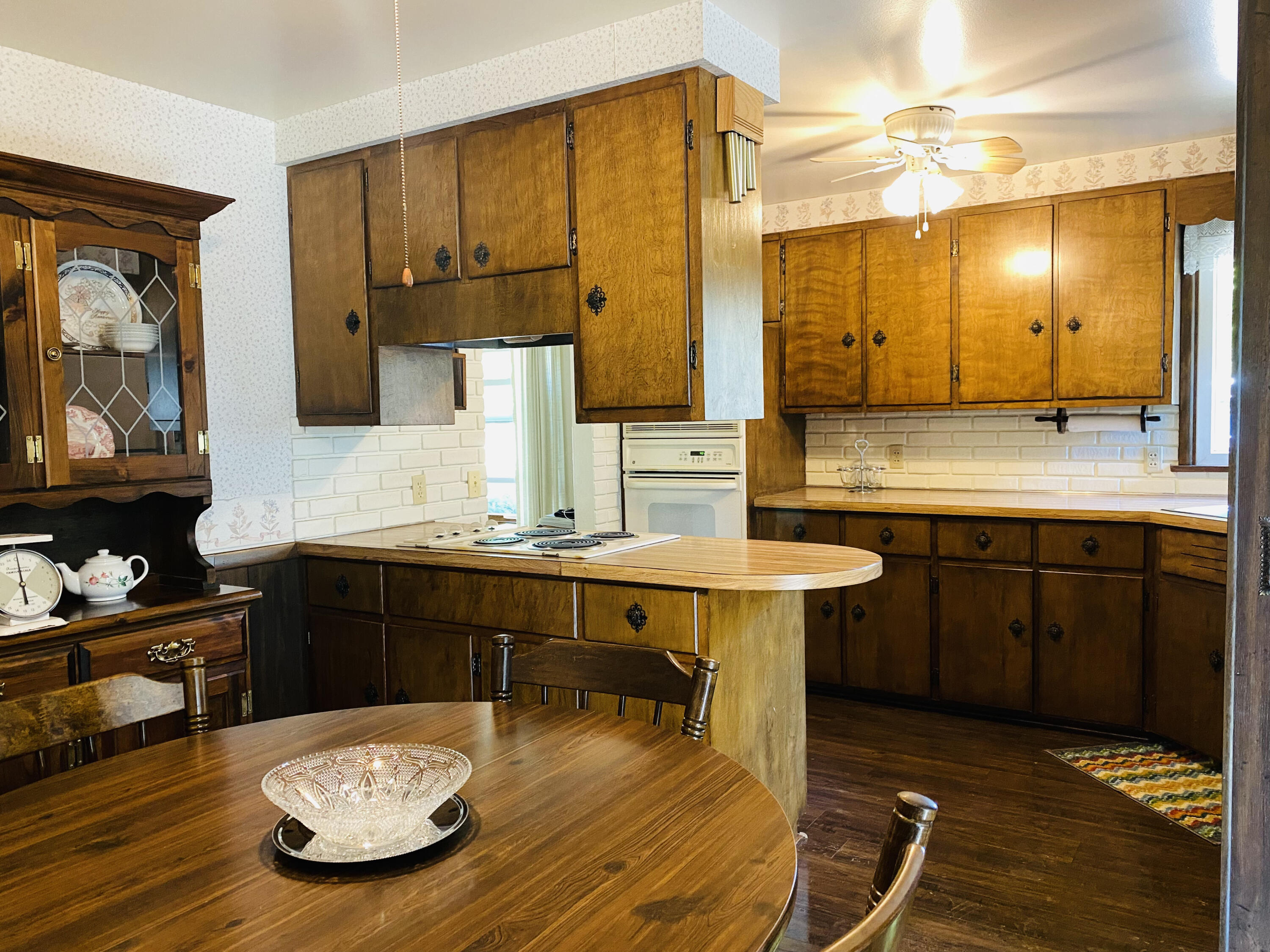 339 East Riley-Thompson Road Muskegon, MI 49445 - Photo 8 of 28 IMG_4511