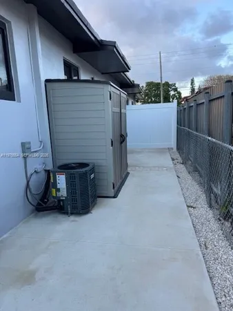 $2,850 | Coral Terrace, Miami, FL 33155